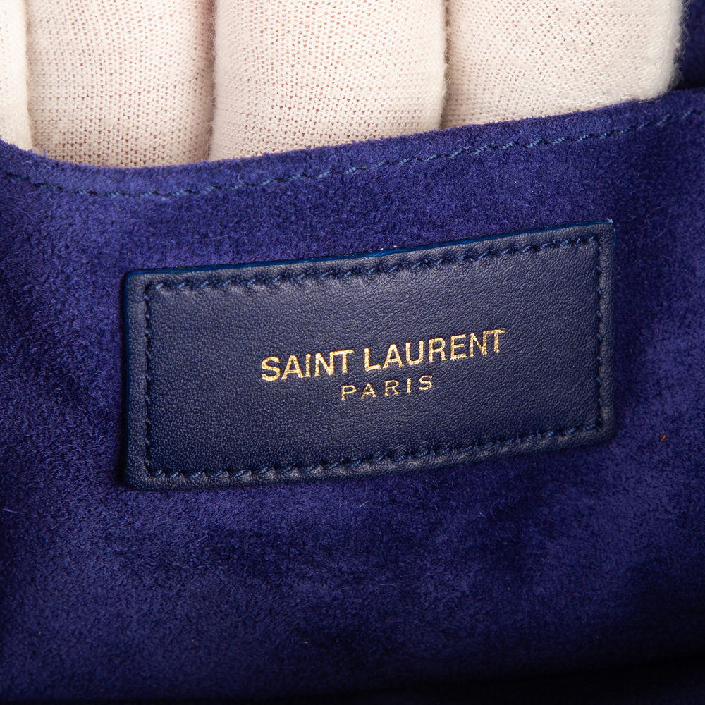 Saint Laurent Classic Y Line Clutch - Picture 10 of 11